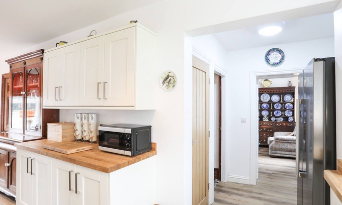 Llanrug Cottage | Bryn Afon Farm