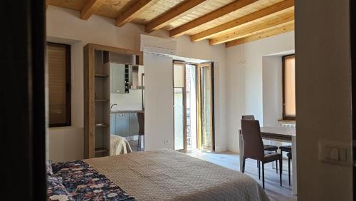 Laino Apartment | Bucaneve