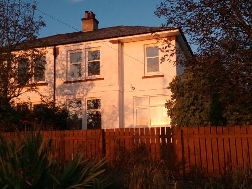 Denny Apartment | Buckieburn - self-catering - rural