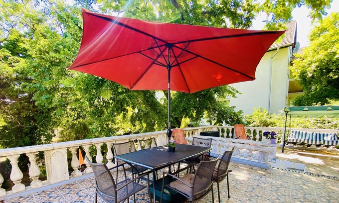 Gellert Hill House | BudaHome Apartments - La Terrazza