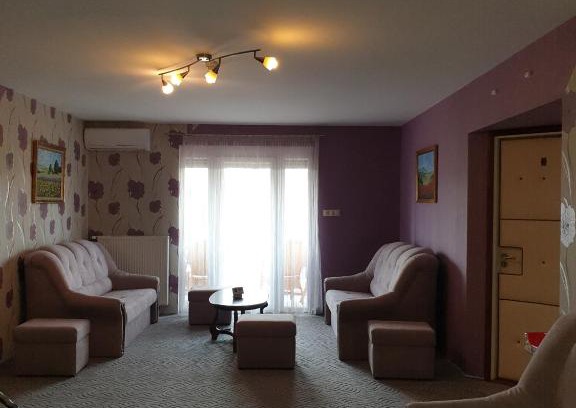Szekesfehervar Bed & Breakfast | Budai Panzió