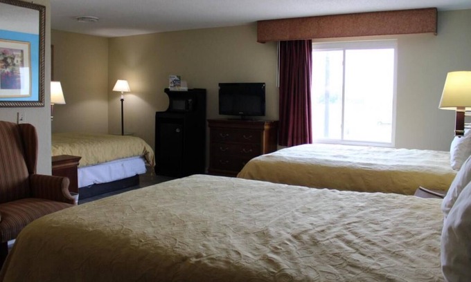Mount Vernon House | Budget-Friendly Travel in Mount Vernon! Stay Minutes from Brittlebank Park!