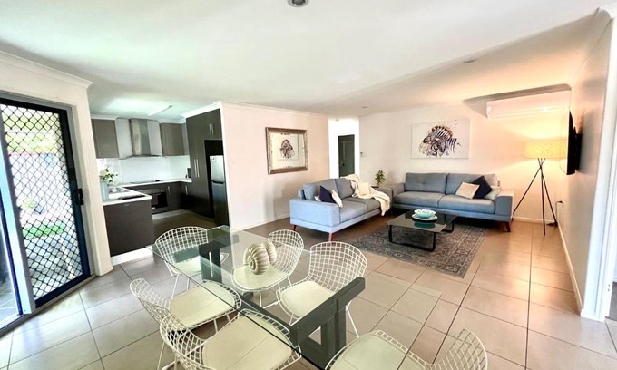 Bundaberg South Apartment | Bundys Best! Modern Luxury in the heart of town