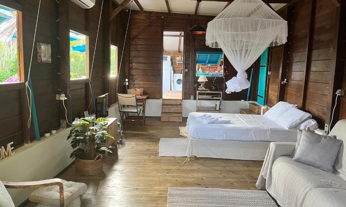 Le Carbet Apartment | Bungalow avec vue dans lieu calme