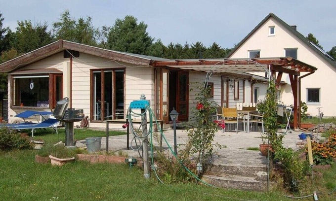 Lubs Apartment | Bungalow in Lübs with swimming pool