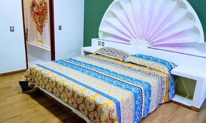 Centro House | Bungalow - Only One block from the beach - Casa Conchita Melaque