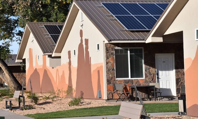 La Verkin Cabin | Bunkhouse 4A Near Zion NP