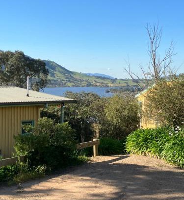 Mansfield House | Burnt Creek Cottages