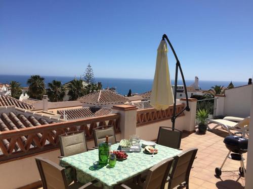 Chimenea Apartment | Burriana Beach, Pool, big terrace, superb Seaviews