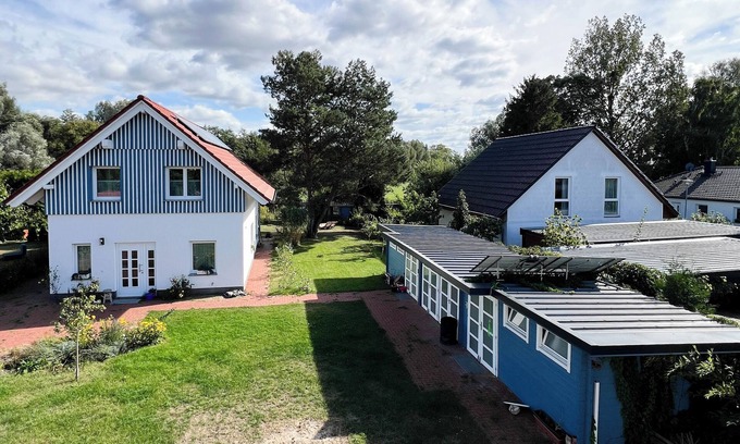Teltow Apartment | Buschwiesen lookout - ideal for a relaxing stay