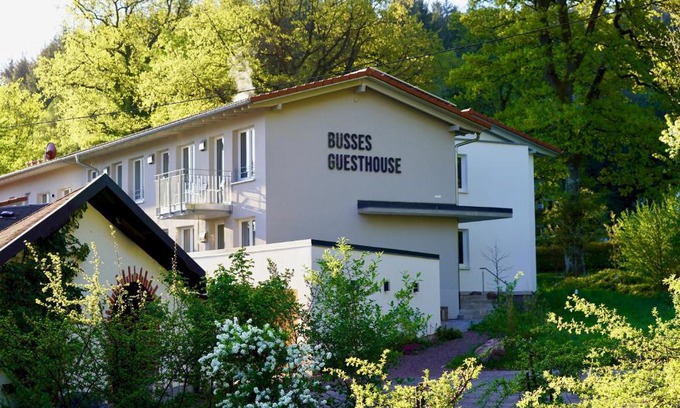 Waldsee House | Busses Guesthouse