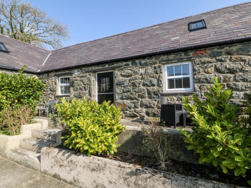 Rhyd-y-clafdy House | Bwthyn y Dderwen Oak Cottage