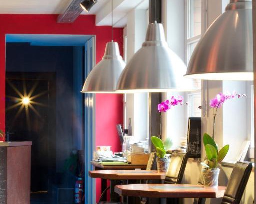 Lower Town House | BXLROOM Guesthouse