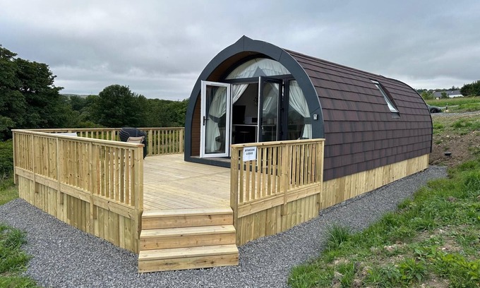 Latheronwheel Ski Chalet | Byrnside Lodge - Luxury Glamping Pod - Sleeps 4+2 - Situated along the NC500