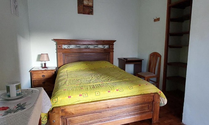 Sucre Apartment | Cómoda habitación con baño privado