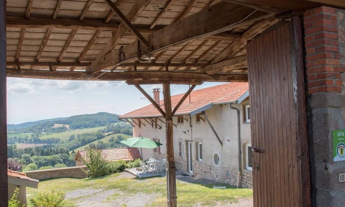 Villecheneve House | Côté Cour - Villecheneve