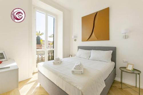 Rione XIV Borgo Apartment | C M Civitas Leonina Luxury