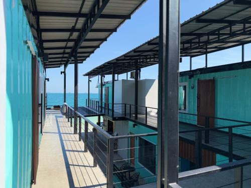 Rayong Hotel | C smile samed resort