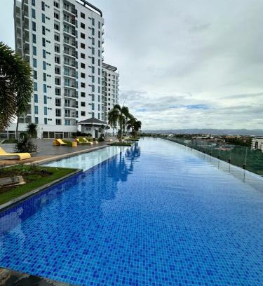 Lapu-Lapu Apartment | C1 -8NB with pool Mactan Newtown Center of Lapu lapu cebu phillippines 15mins from airport