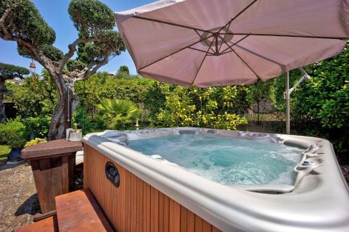 Oneglia Apartment | Ca dei Tati -Citr 1181 with Jacuzzi