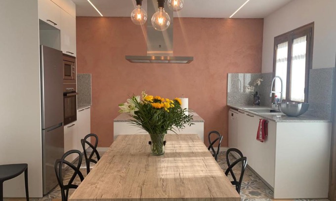 Figueres Apartment | Ca La Fustereta