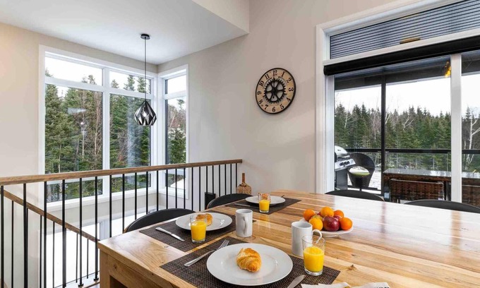Petite-Riviere-Saint-Francois Ski Chalet | Chalet Bleu 6: Mountain Views, Spa, Pets OK, Games