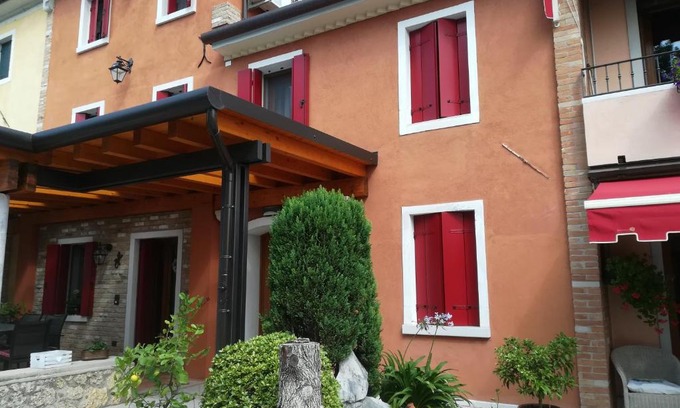 Rua Apartment | Ca' Pinetta