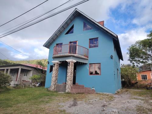 Paso Ancho Apartment | Cabaña Falda del Volcán Barú Planta alta
