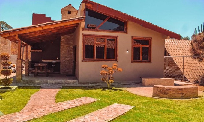 Mazamitla House | Cabaña Sol