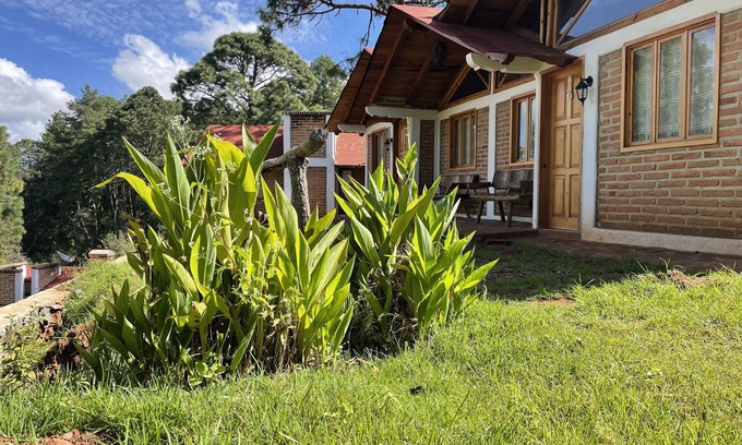 Mazamitla Hotel | Cabañas los Pirineos
