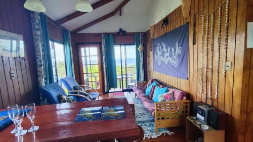 Hanga Roa House | Cabañas Mana Ora