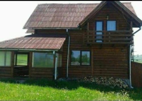 Marisel House | Cabana Izabela- Mărișel