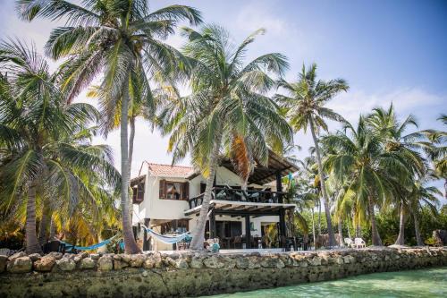 Isla Tintipan Hotel | Cabana SalSiPuedes