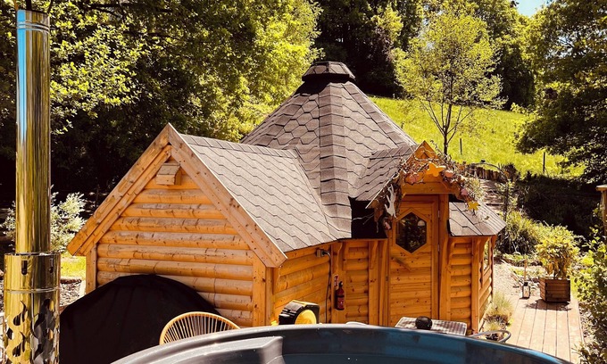 Saint-Die Cottage | Cabane, Kota "désiré"