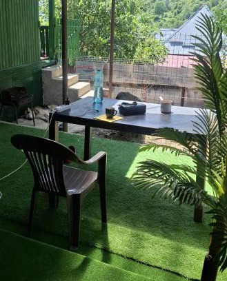 Gura Teghii House | CABANUȚA de sub Masivul Penteleu