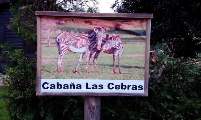 Cabarceno Cabin | Cabarceno Cabins - Las Zebras Cabin