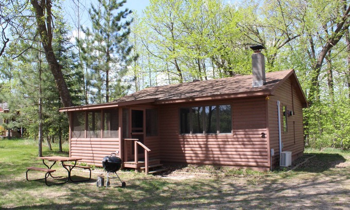 Park Rapids Cabin | Cabin #2 Cozy Cabin on The Lake