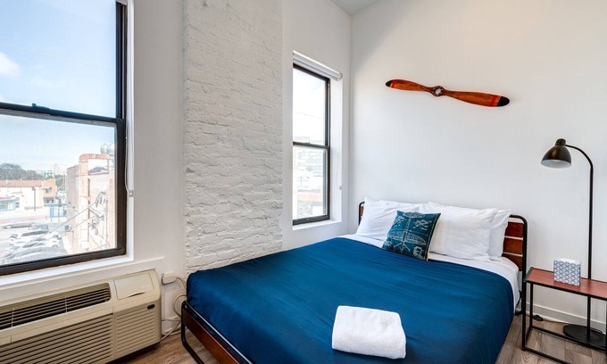 River West Apartment | Cabin 302 by 747 Lofts