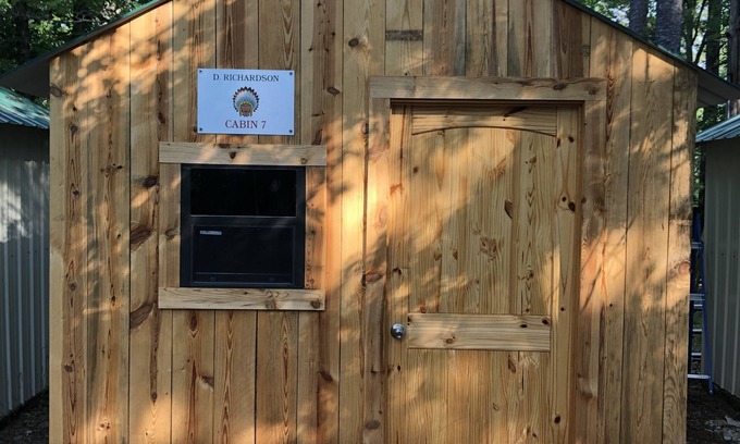 Hatfield RV Rental | Cabin 5 - Rustic Mountain Cabin - Up to 3 persons