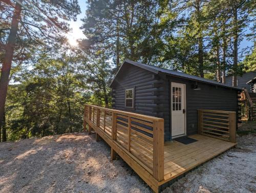 Eureka Springs Apartment | Cabin #6 with hot tub deck and sunset view at Loblolly Pines