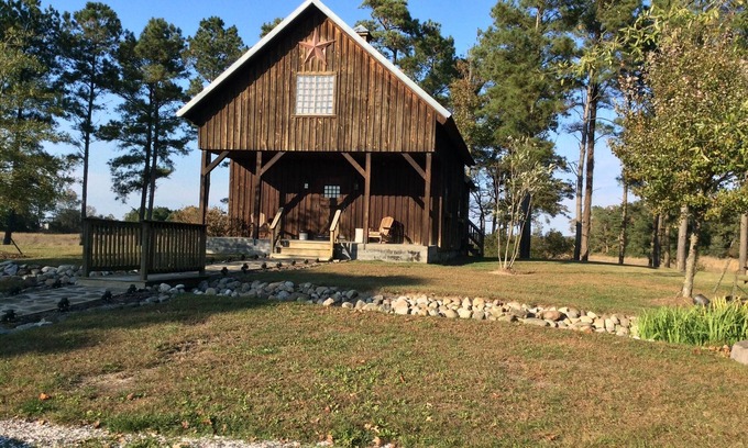 Temperanceville Cabin | Cabin at Holdens Creek on Eastern Shore of VA