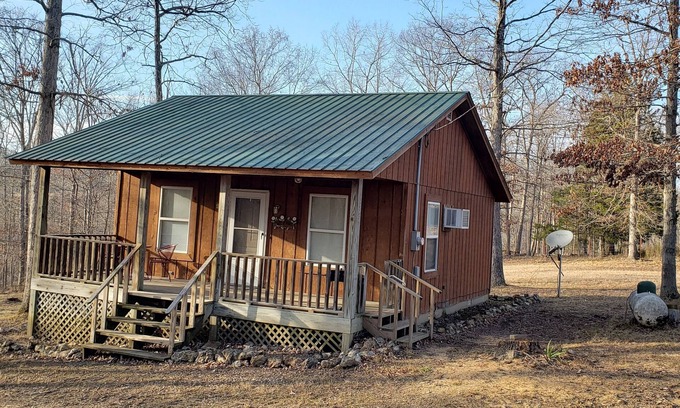 Fifty-Six Cabin | Cabin in Heart of the Ozarks