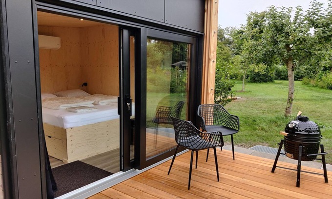 Scherpenzeel House | Cabin in Nature near Scenic Trails