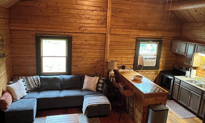 Huey Cabin | Cabin In The Woods