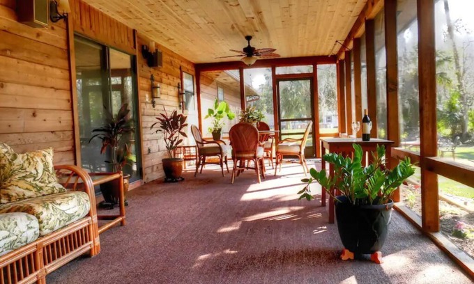 Titusville Cabin | Cabin in the woods