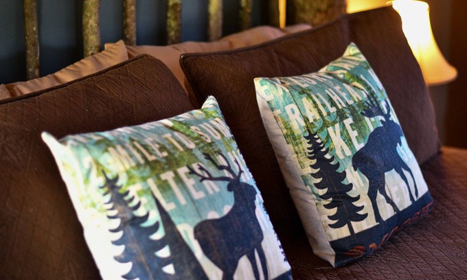 Flat Rock Cabin | Cabin on Mountain Farm with farm animals