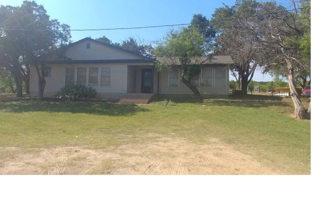 Graford House | Cabin on Peninsula. Location-location-location. Private boat ramp.