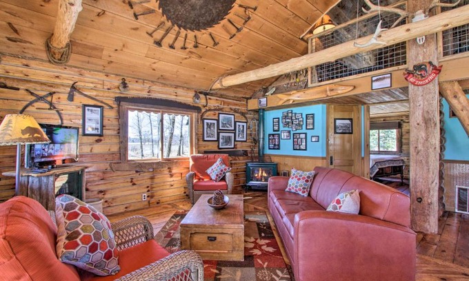 Nekoosa House | Cabin on Private Island Less Than 6 Mi to Sand Valley Golf
