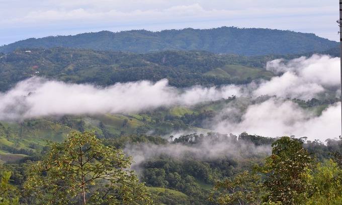 Baru Cabin | Cabin with incredible views of the forest and waterfall.