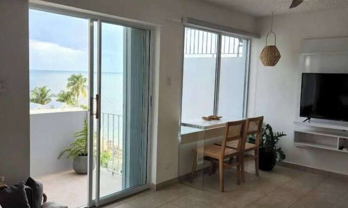 Cabo Rojo Apartment | Cabo Rojo PR Beachfront apartment with direct access to the beach